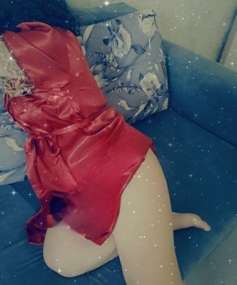 Я знаю, как доставить удовольствие и удовлетворить твои самые сокровенные желания. Мои услуги включают классический секс, оральный секс, массаж и многое другое. Я открыта для экспериментов и всегда рада новым впечатлениям. Мои фото настоящие – проверь сам. У меня много положительных отзывов от моих клиентов. Я живу в Москве и готова встретиться с тобой в уютной атмосфере. Звони и я сделаю твои фантазии реальностью. 😉🔥🌹 Ева